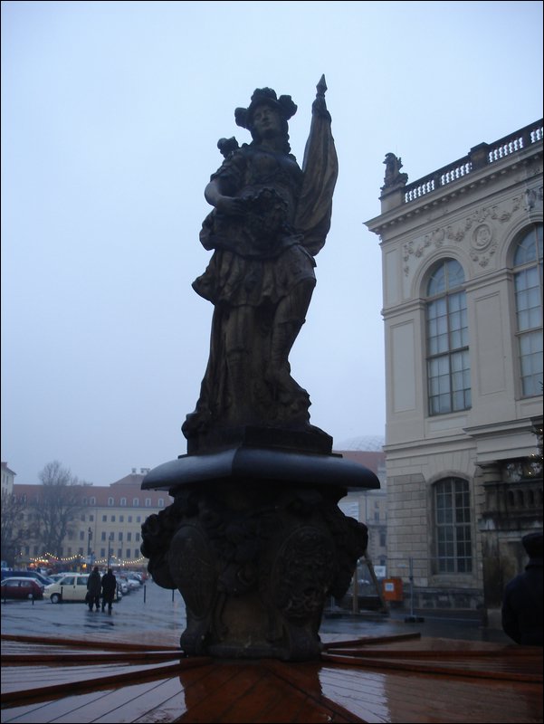 08.JPG